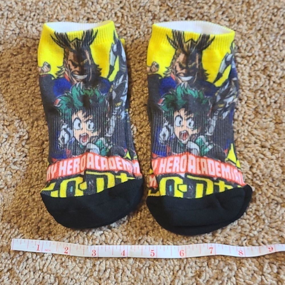 ⚠️Must Bundle!⚠️THREE IN socks 